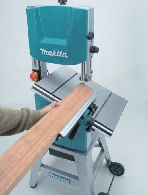 MAKİTA LB 1200 F Elektrikli Şerit Testere Makinası 900 Watt