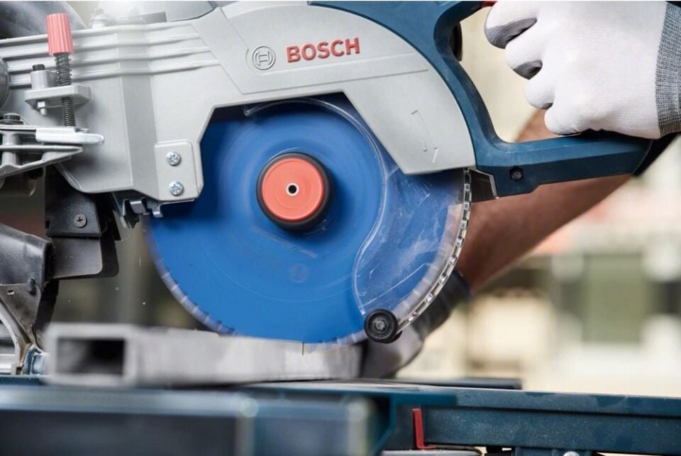 BOSCH Expert For Aluminyum 300x30x2.8 mm 96 Diş Elmas Daire Testere (2608644114)