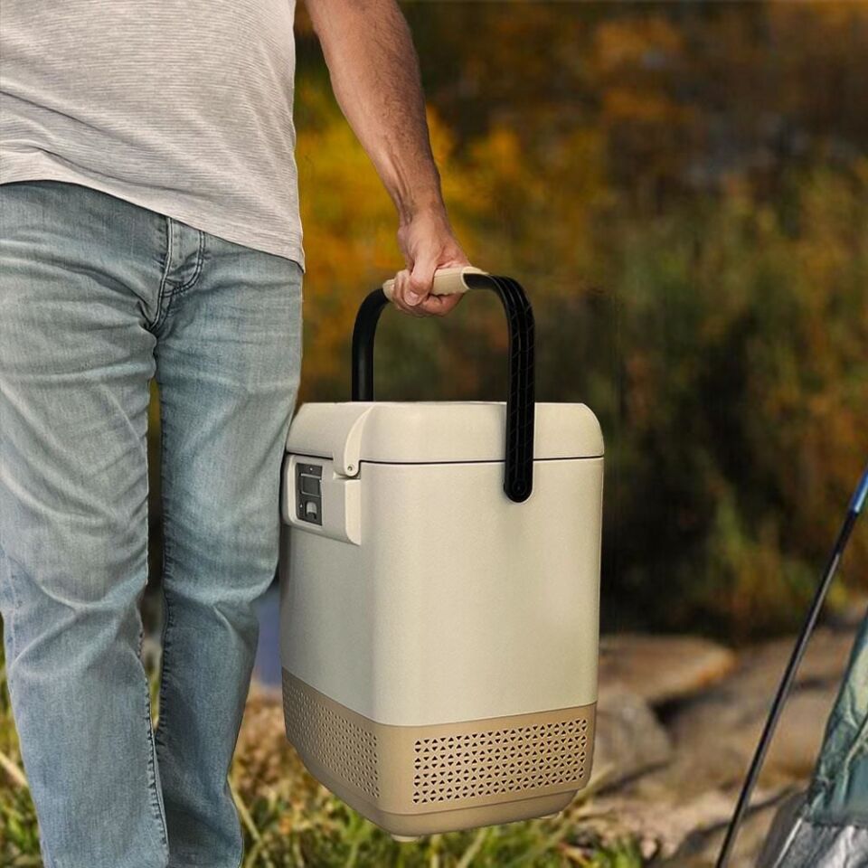 PARAGO PE12 Taşınabilir Kompresörlü Oto Buzdolabı 12 Litre (12/24 Volt)